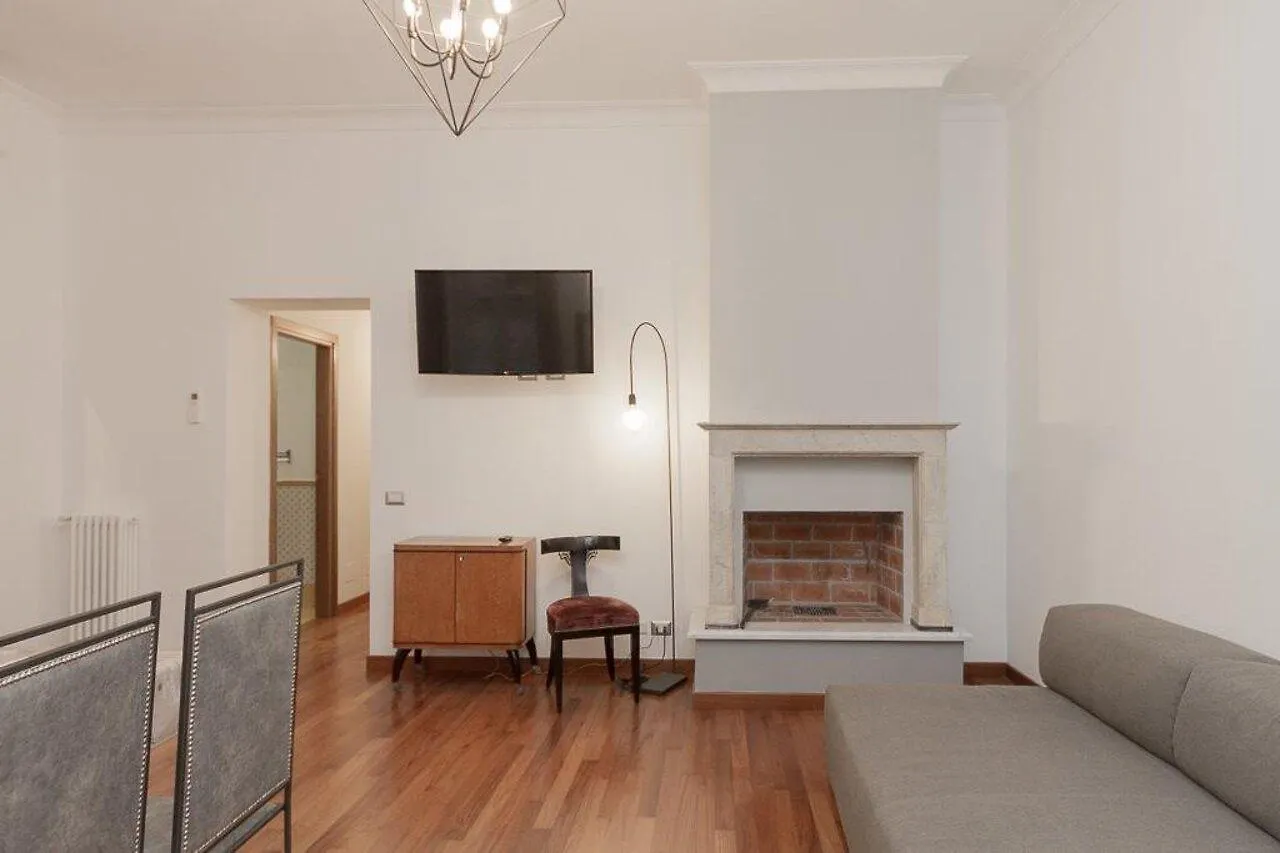 Babuino Apartment contacts